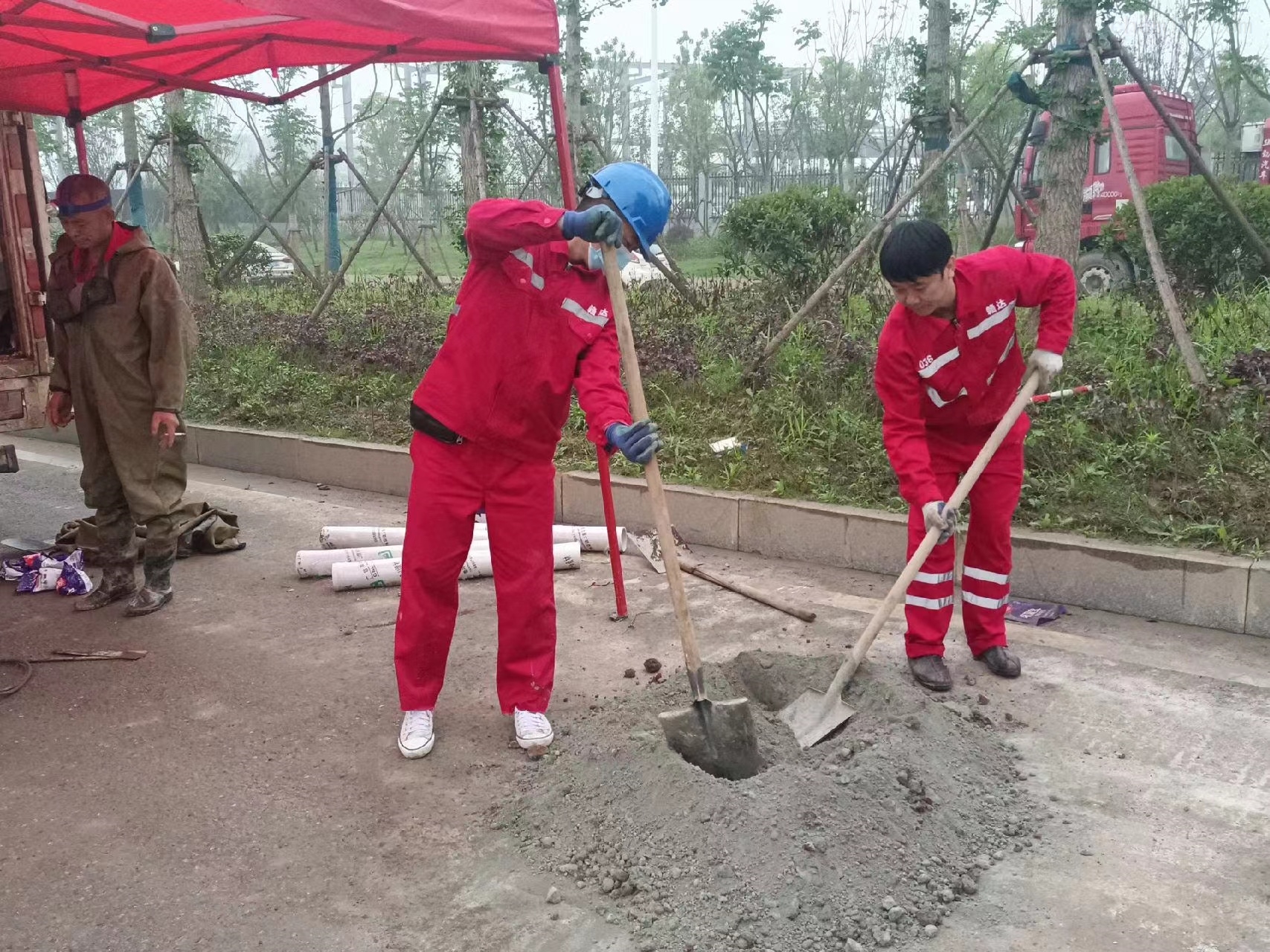 牟定管道疏通哪家好】及时进行市政管道清淤